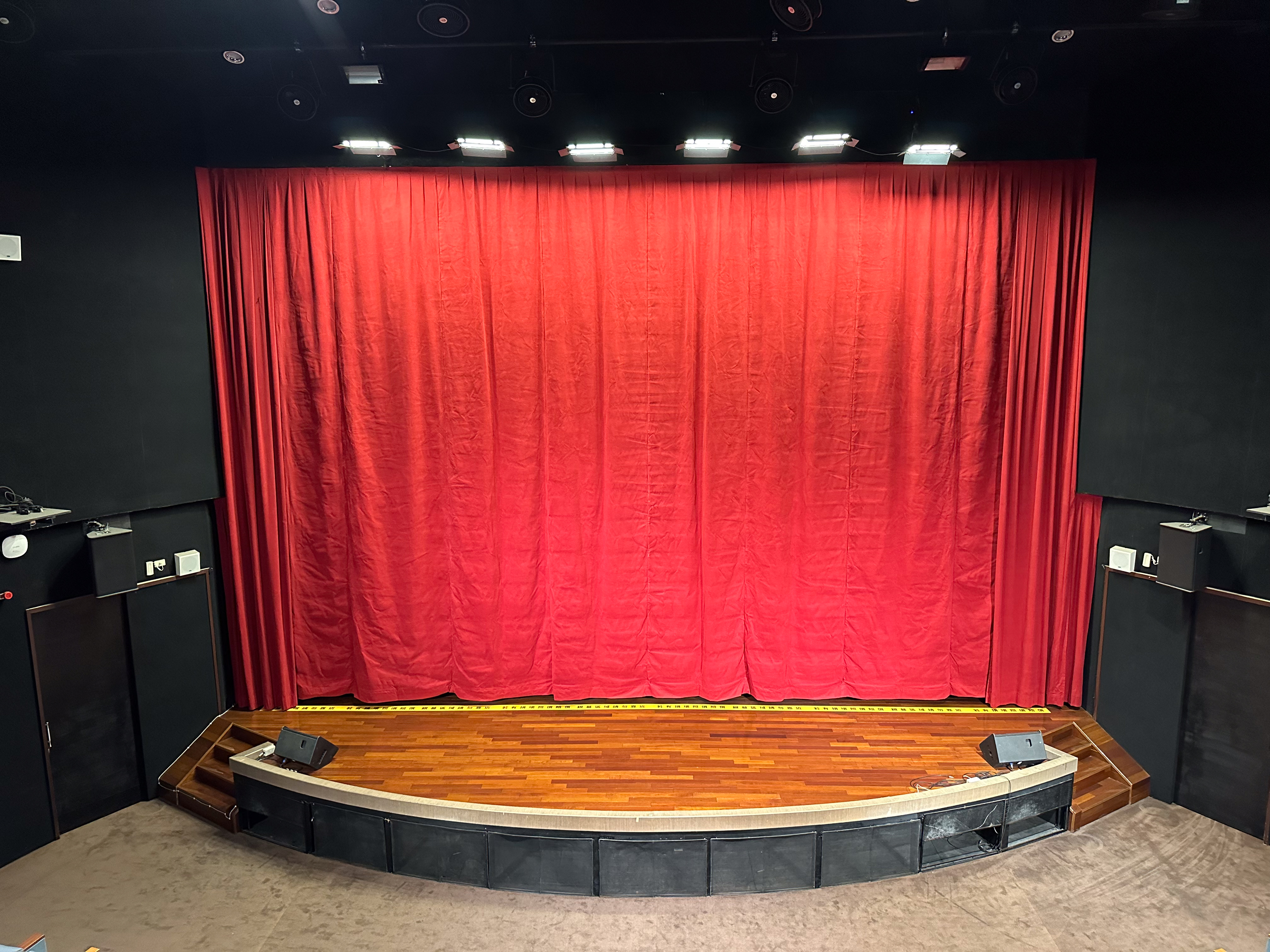 0918劇院租借用照片-1.jpg